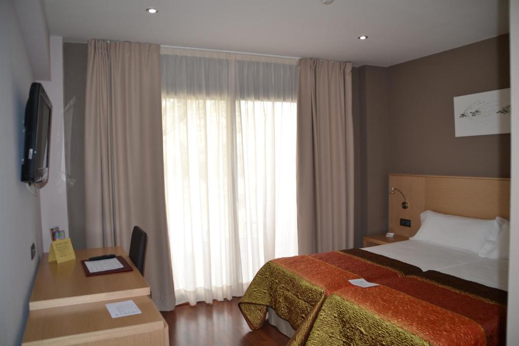 Hotel Vilar Riu De Baix Flix Rom bilde